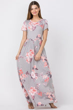 Load image into Gallery viewer, Vintage Floral Maxi Dress With Pockets
