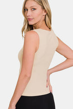 Load image into Gallery viewer, Basic layering Round Neck Wide Strap Seamless Tank
