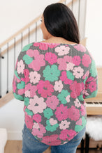 Load image into Gallery viewer, Group Chat Floral Top
